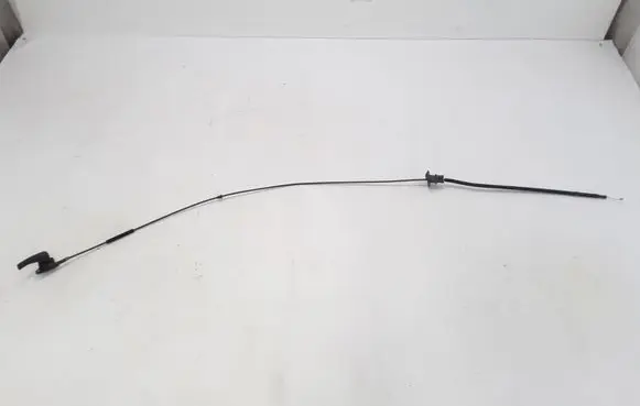 Dacia Sandero Engine bonnet (hood) release handle
