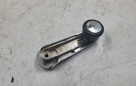 Audi A4 S4 B5 8D Rear door window winding handle 
