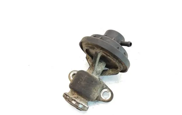 Volkswagen Caddy EGR valve 038131501BC