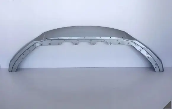 Maserati Levante Front bumper lip 670047075