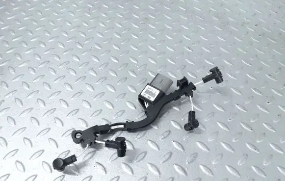 Citroen C4 III e-C4 Glow plug wires 9814793180
