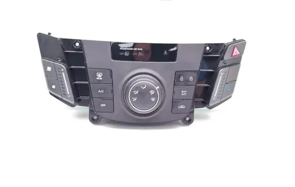 Hyundai i40 Climate control unit 97250-3ZCC0 C20036-4540