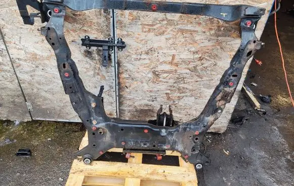 Volvo V60 Front subframe 31360348