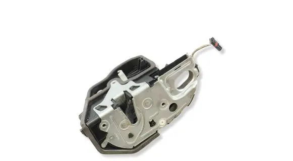 BMW X5M E70 Front door lock 7315019 51217315019 7315010