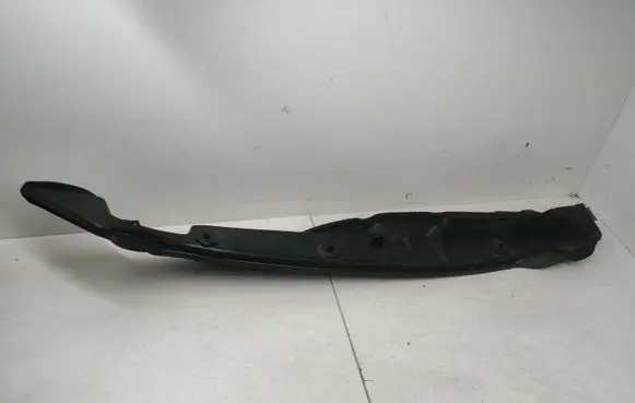 Toyota Avensis T270 Fender end trim 5382805010