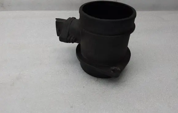 Volvo V70 Mass air flow meter 8670115 0280218088