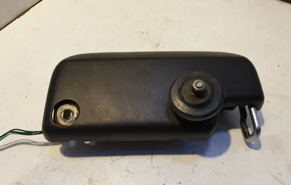 Honda CR-V Rear window wiper motor 34311581