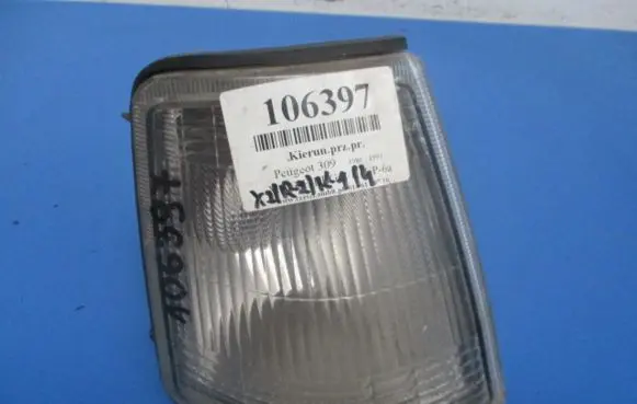 Mercedes-Benz 309 Front indicator light
