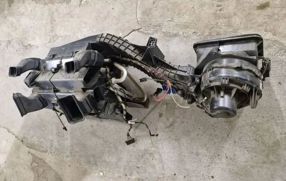 Volkswagen Crafter Interior heater climate box assembly A9068300061KZ