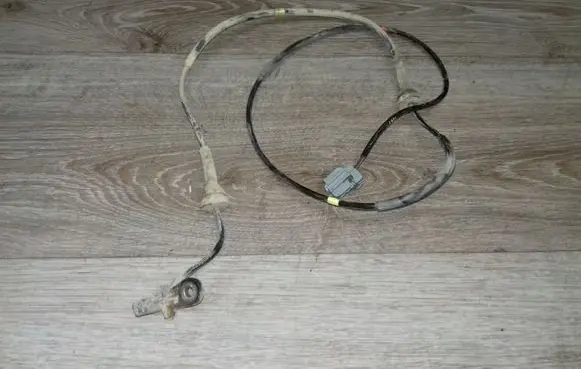 Volvo XC90 ABS rear brake sensor 