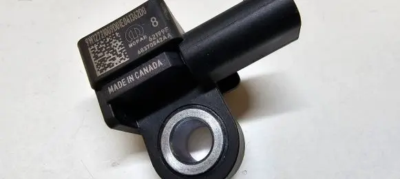 Jeep Grand Cherokee WL Airbag deployment crash/impact sensor 68370842AA