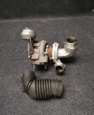 Toyota Avensis T270 Turbo 172010R070 11070801439