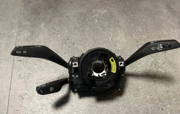 Audi A6 S6 C8 4K Tailgate/trunk/boot open switch 