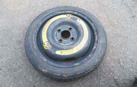 Volkswagen Golf IV R14 spare wheel 1H0601027C