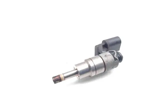 Volkswagen Golf V Fuel injector 03C906036A 0261500016