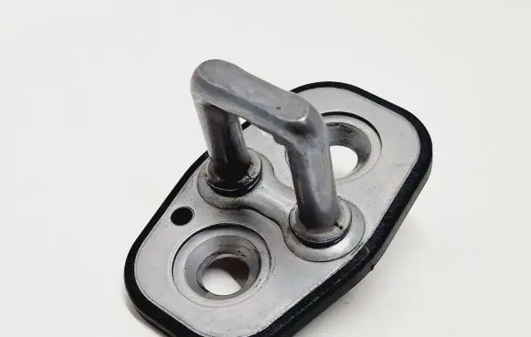 Peugeot 308 Front door lock loop/hook striker 9676066180