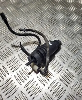 Volkswagen Bora Windscreen/windshield washer pump 1T0955651A 1T0955651