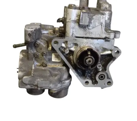 Mitsubishi Carisma Fuel injection high pressure pump MD351017