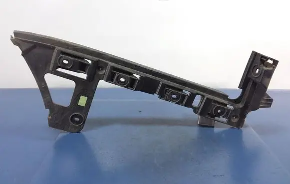 Volkswagen PASSAT B6 Front bodywork piece 3C9807394