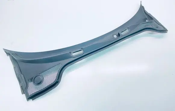 Audi A3 S3 A3 Sportback 8P Wiper trim 8P1819415E