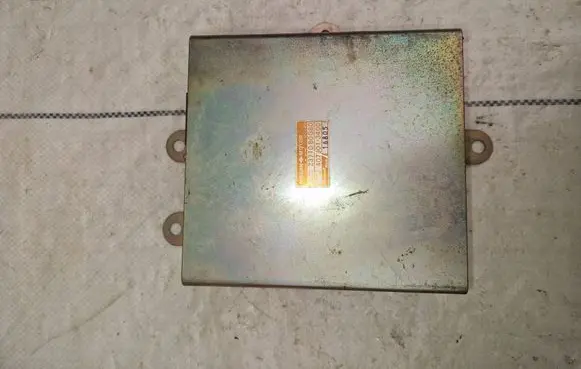 Nissan Terrano Engine control unit/module 2371080g80