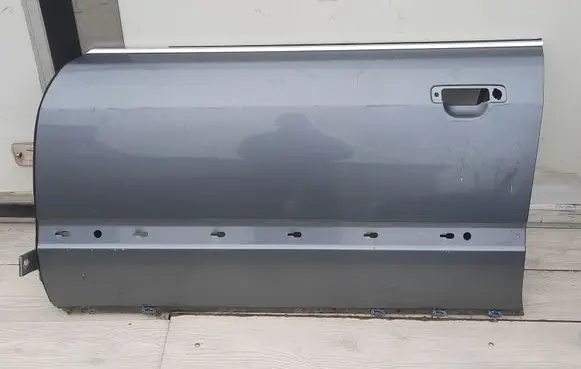 Audi A8 S8 D2 4D Front door