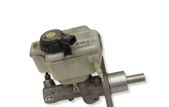 Skoda Octavia Mk2 (1Z) Master brake cylinder 1K1611301D