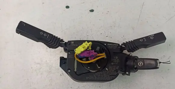 Opel Vectra C Wiper turn signal indicator stalk/switch 13204146