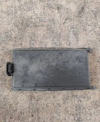 Mercedes-Benz CLK A208 C208 Fuse box cover 2085451600