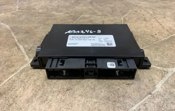 Mercedes-Benz E W213 Gearbox control unit/module A2139002501