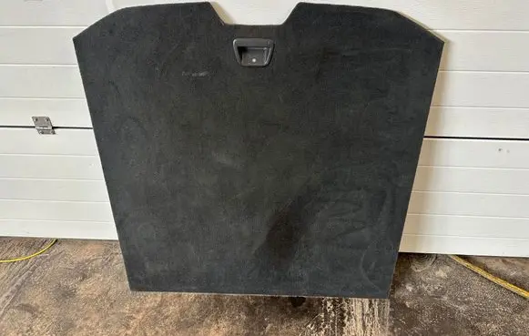 Volvo V70 Trunk/boot floor carpet liner 39834012