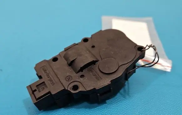 Mercedes-Benz E W213 A/C air flow flap actuator/motor IMPRK1594539