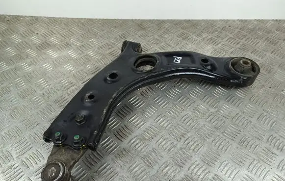 Front lower control arm/wishbone