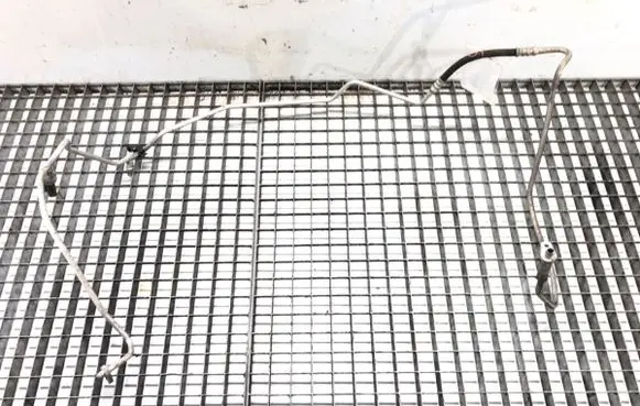 Air conditioning (A/C) pipe/hose