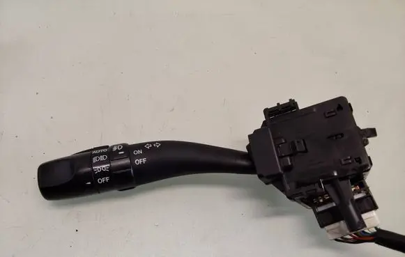 KIA Carens I Indicator stalk 202004729