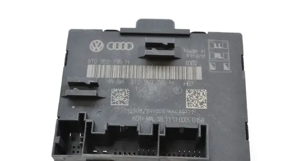 Audi A4 S4 B8 8K Door control unit/module 8T0959795H