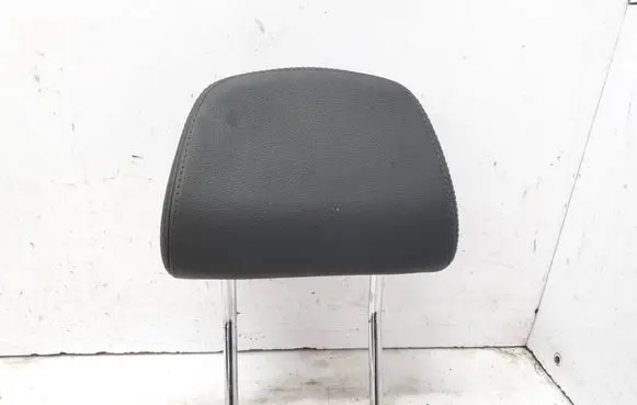 Opel Vectra C Front seat headrest 