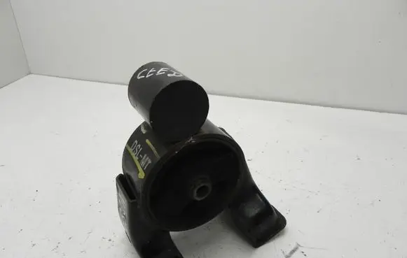 KIA Ceed Engine mount bracket 08070924 VD8416