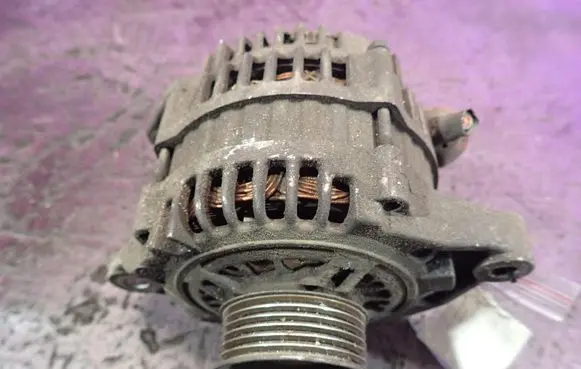 Nissan Primera Generator/alternator 23100AU00