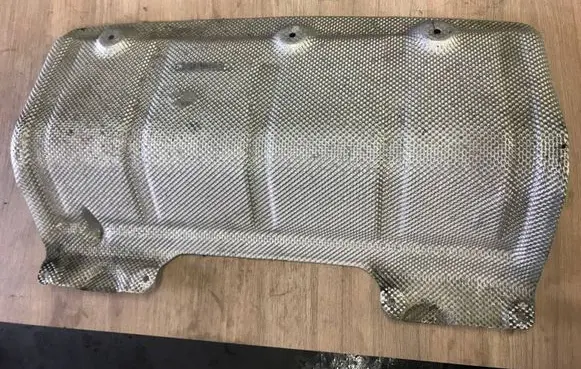 BMW 5 GT F07 Exhaust heat shield 7241777