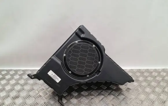 Fiat Freemont Subwoofer speaker 05064946AA 40300764