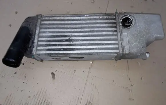 Toyota Auris 150 Intercooler radiator JD1271005350 1271005350 8E8451003591