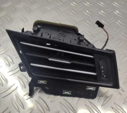 Volkswagen PASSAT B8 Dashboard side air vent grill/cover trim 3G2819702D