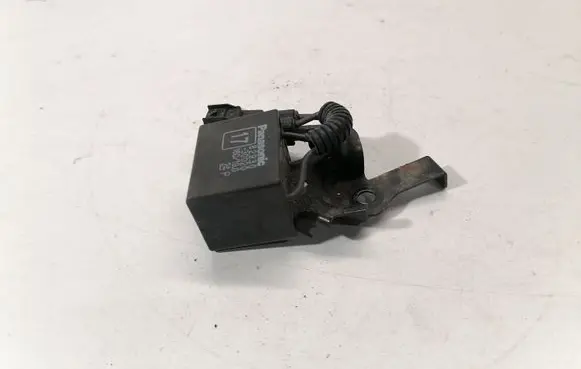 Lexus GS 250 350 300H 450H Other relay 8293030020