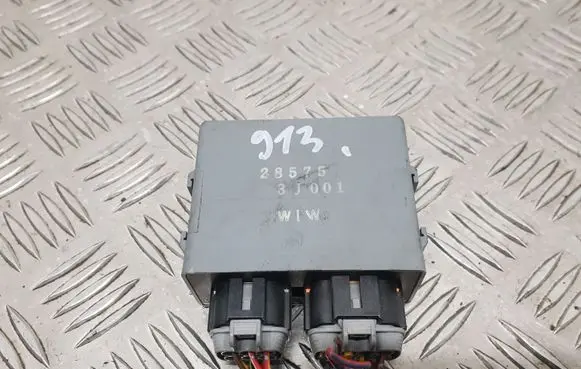 Nissan Primera Other control units/modules 285753J001