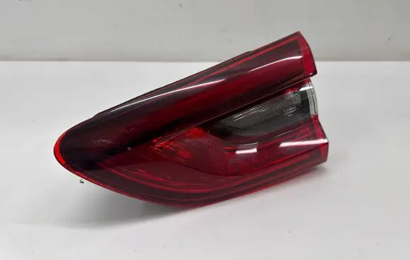 Opel Insignia B Tailgate rear/tail lights 39107535