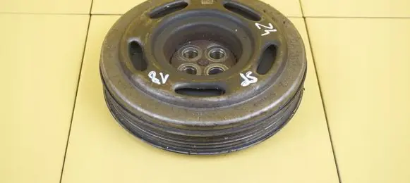 Mercedes-Benz B W246 W242 Timing belt tensioner pulley A6510351412 651901