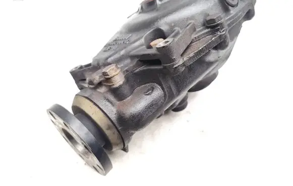 BMW X3 E83 Front differential 7545611