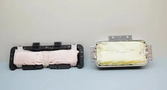 Mercedes-Benz GLE (W166 - C292) Passenger airbag 0080P1100016