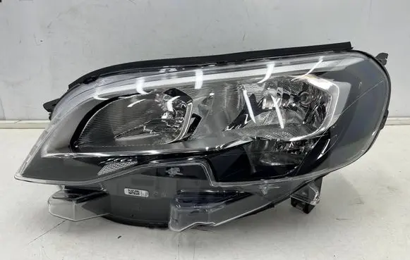 Peugeot Traveller Headlight/headlamp 9808572680